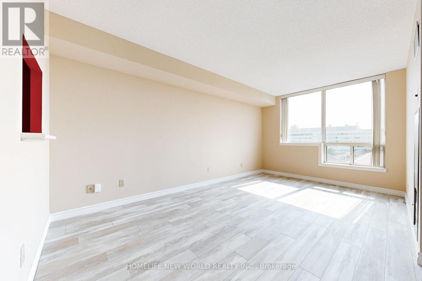 706 - 711 Rossland Road E, Whitby, Ontario  L1N 8Z1 - Photo 11 - E12361220