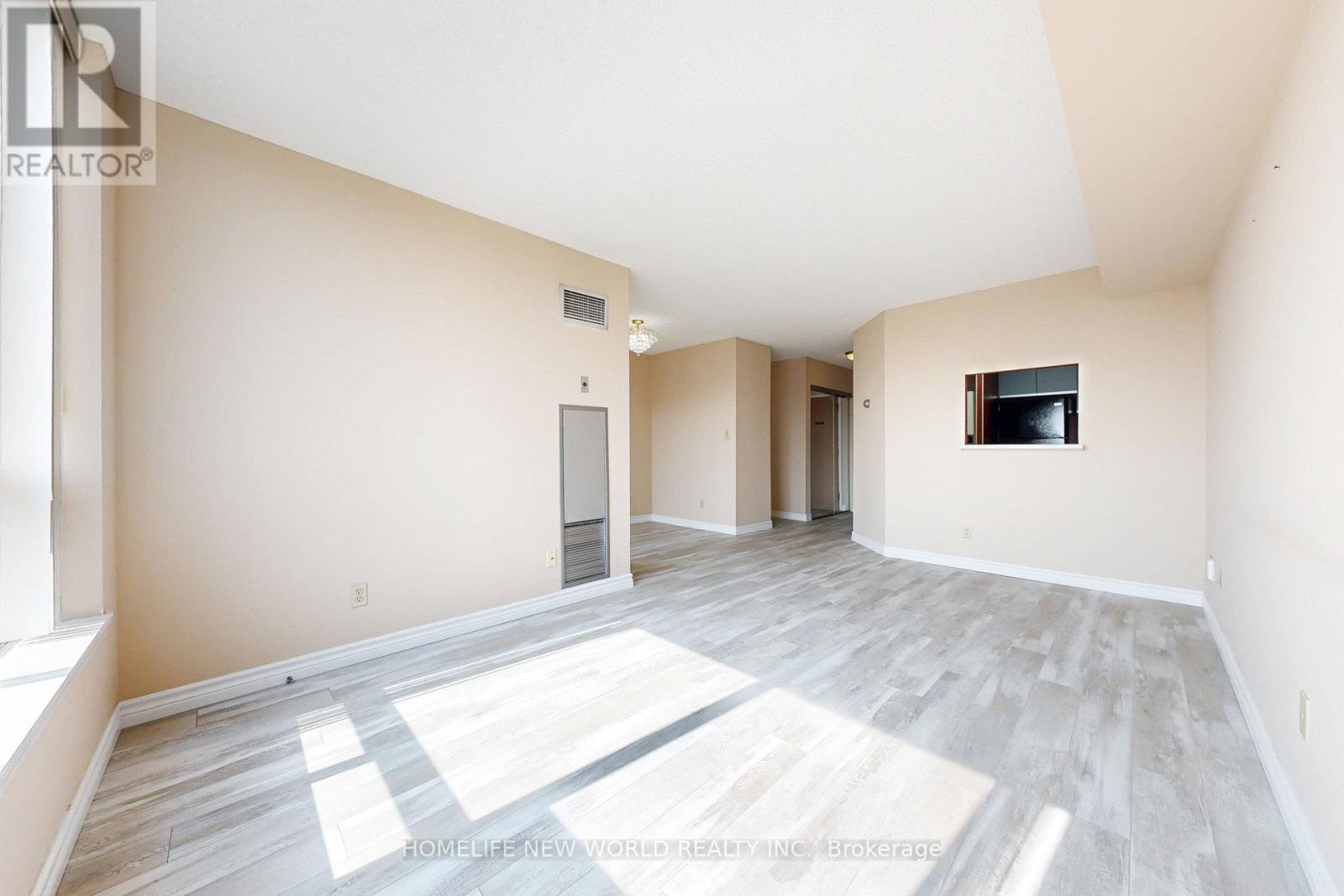 706 - 711 Rossland Road E, Whitby, Ontario  L1N 8Z1 - Photo 13 - E12361220