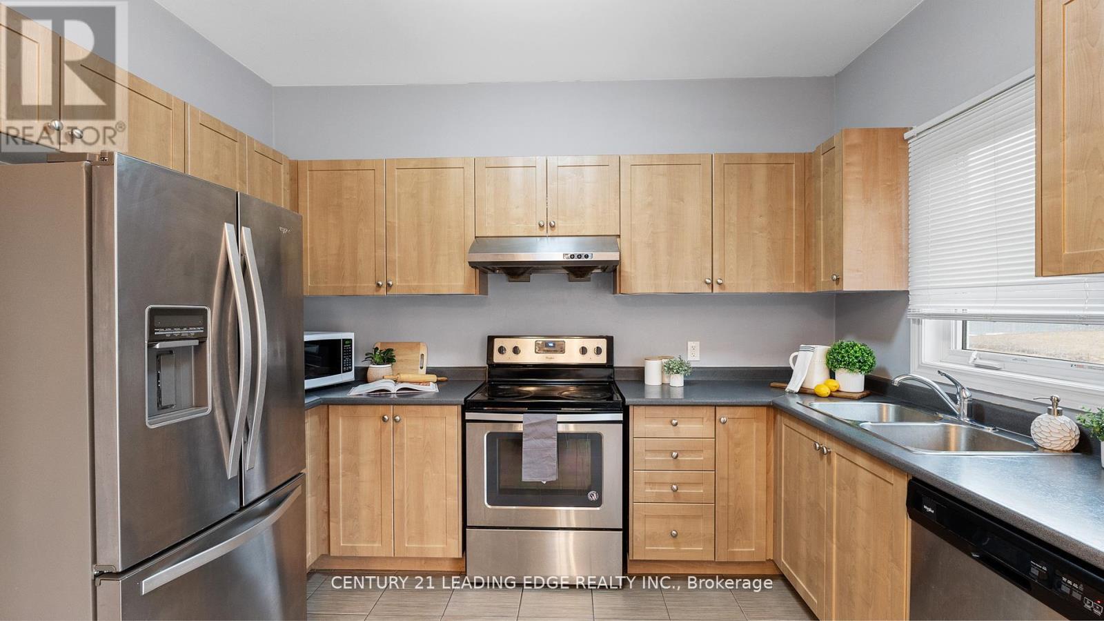 106 Diana Drive, Orillia, Ontario  L3V 8J7 - Photo 13 - S12361199