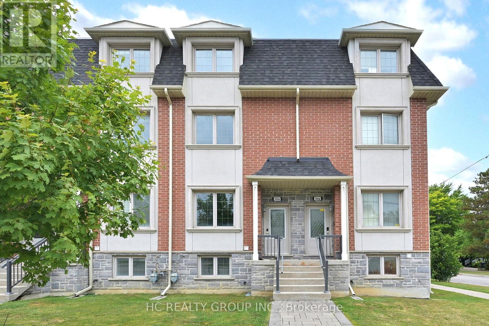 Property at 206B FINCH AVENUE W image 1