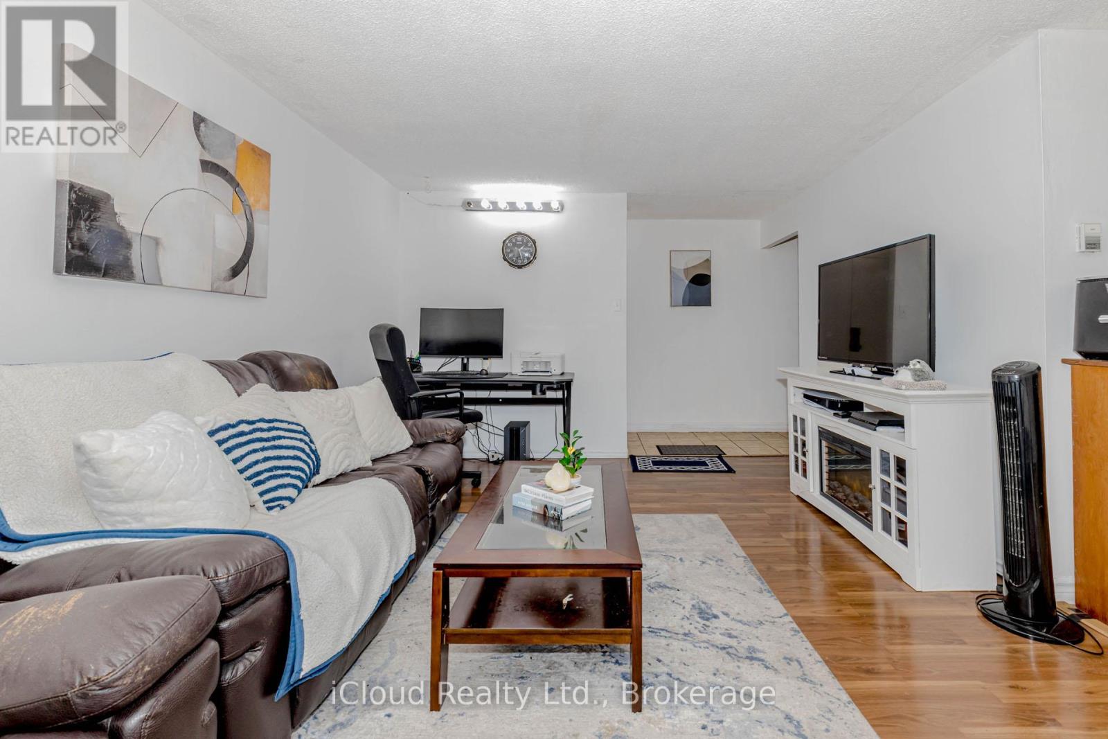 103 - 3555 Derry Road E, Mississauga, Ontario  L4T 1B2 - Photo 12 - W12361224