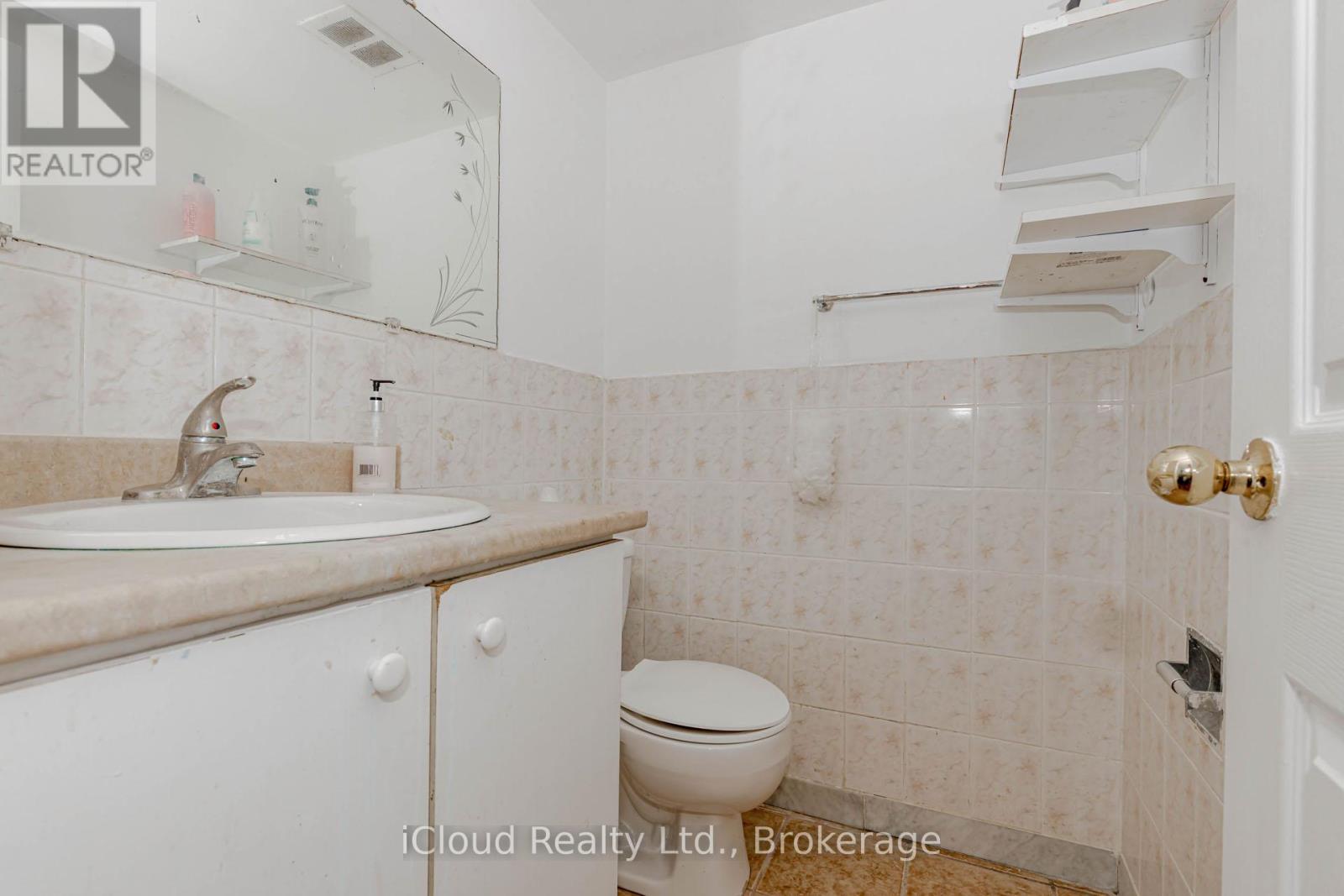 103 - 3555 Derry Road E, Mississauga, Ontario  L4T 1B2 - Photo 28 - W12361224