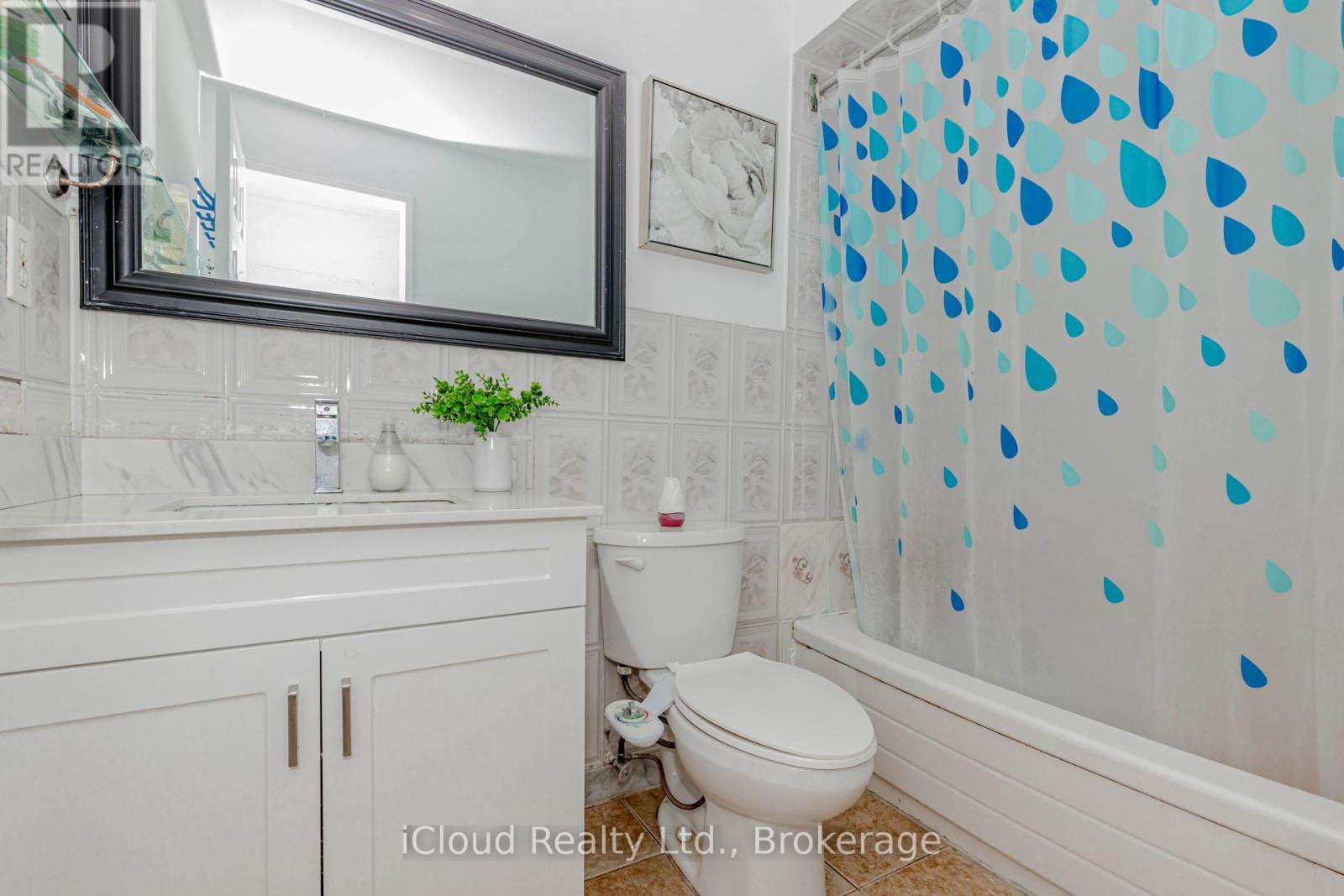 103 - 3555 Derry Road E, Mississauga, Ontario  L4T 1B2 - Photo 38 - W12361224