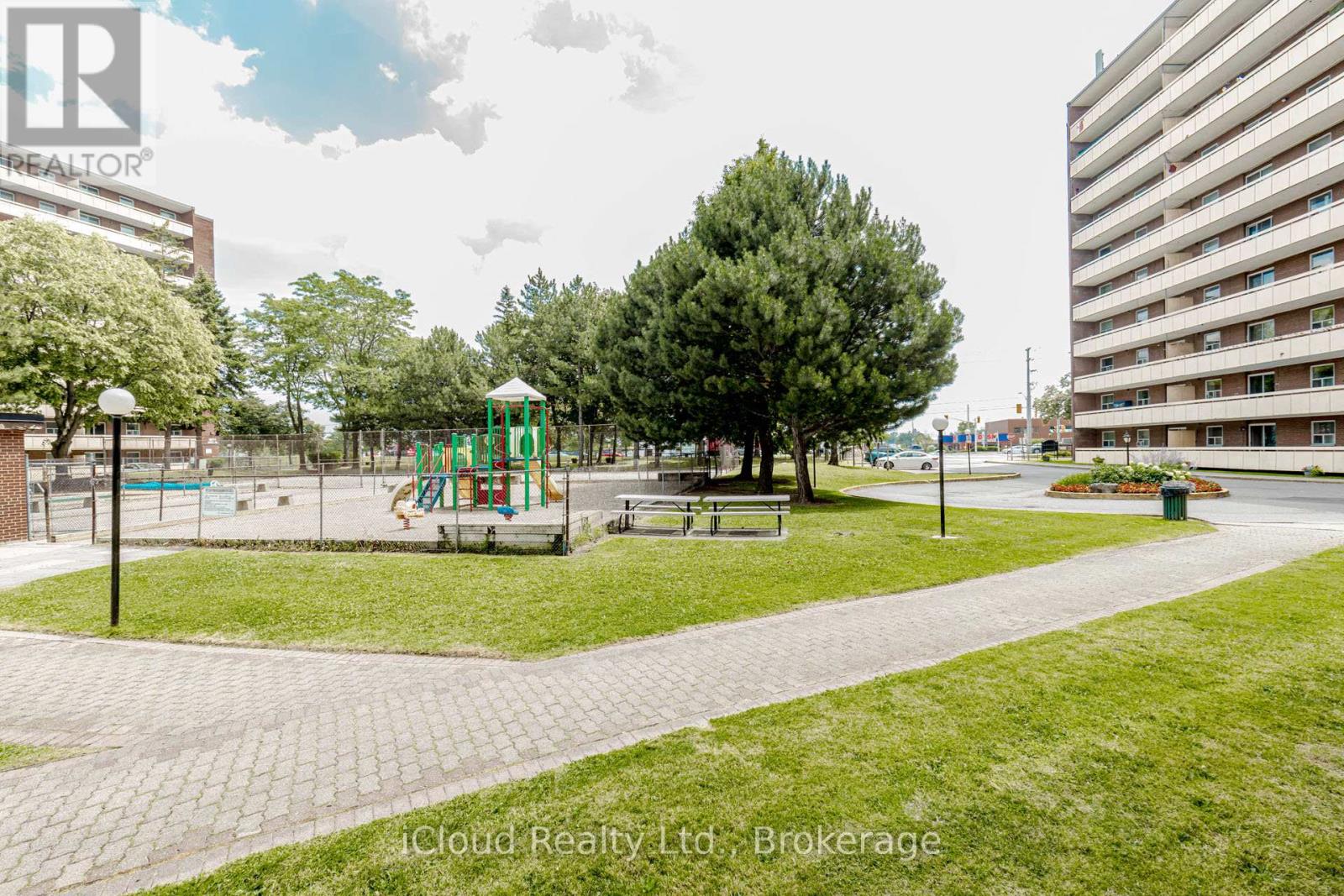 103 - 3555 Derry Road E, Mississauga, Ontario  L4T 1B2 - Photo 43 - W12361224