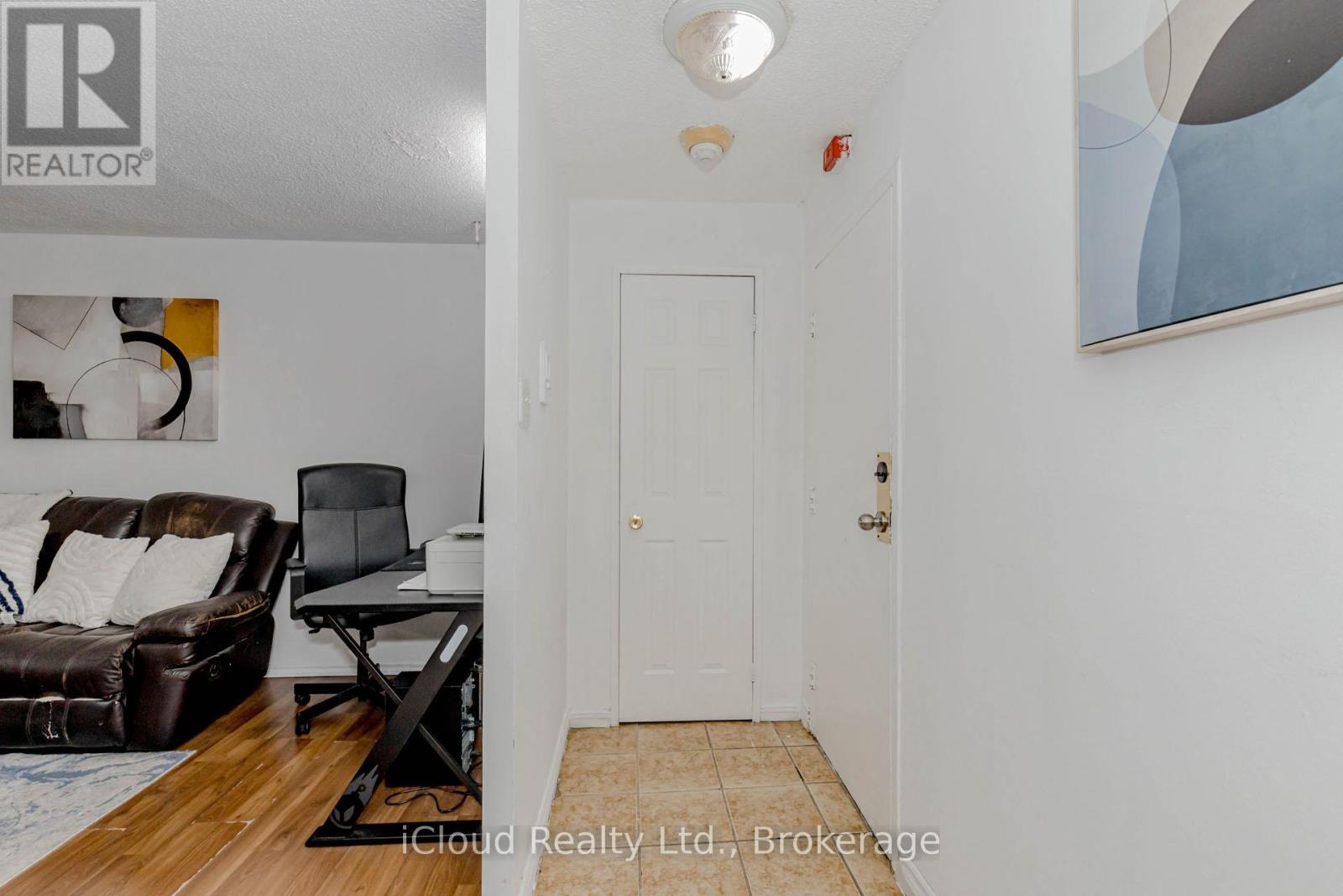 103 - 3555 Derry Road E, Mississauga, Ontario  L4T 1B2 - Photo 8 - W12361224