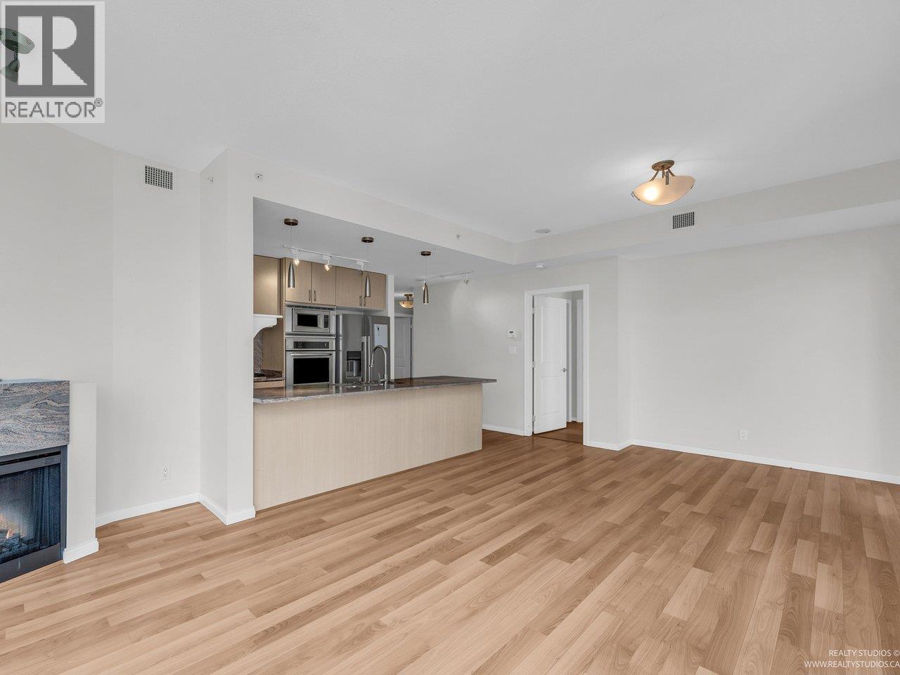 1905 1211 Melville Street, Vancouver, British Columbia  V6E 0A7 - Photo 12 - R3035009