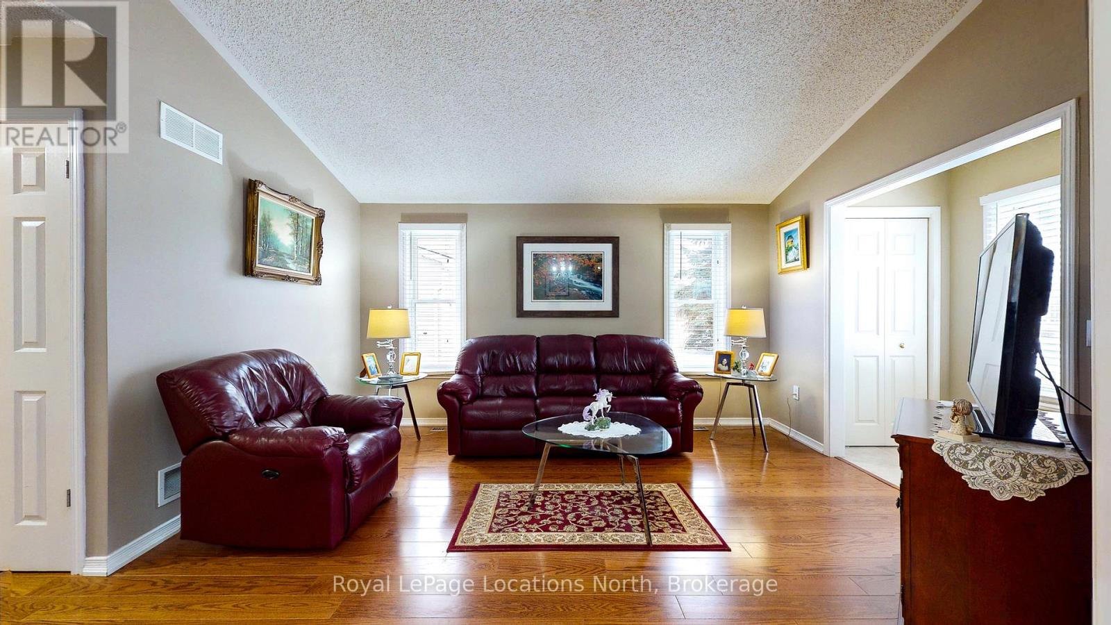 Property at 25 ST JAMES PLACE image 5