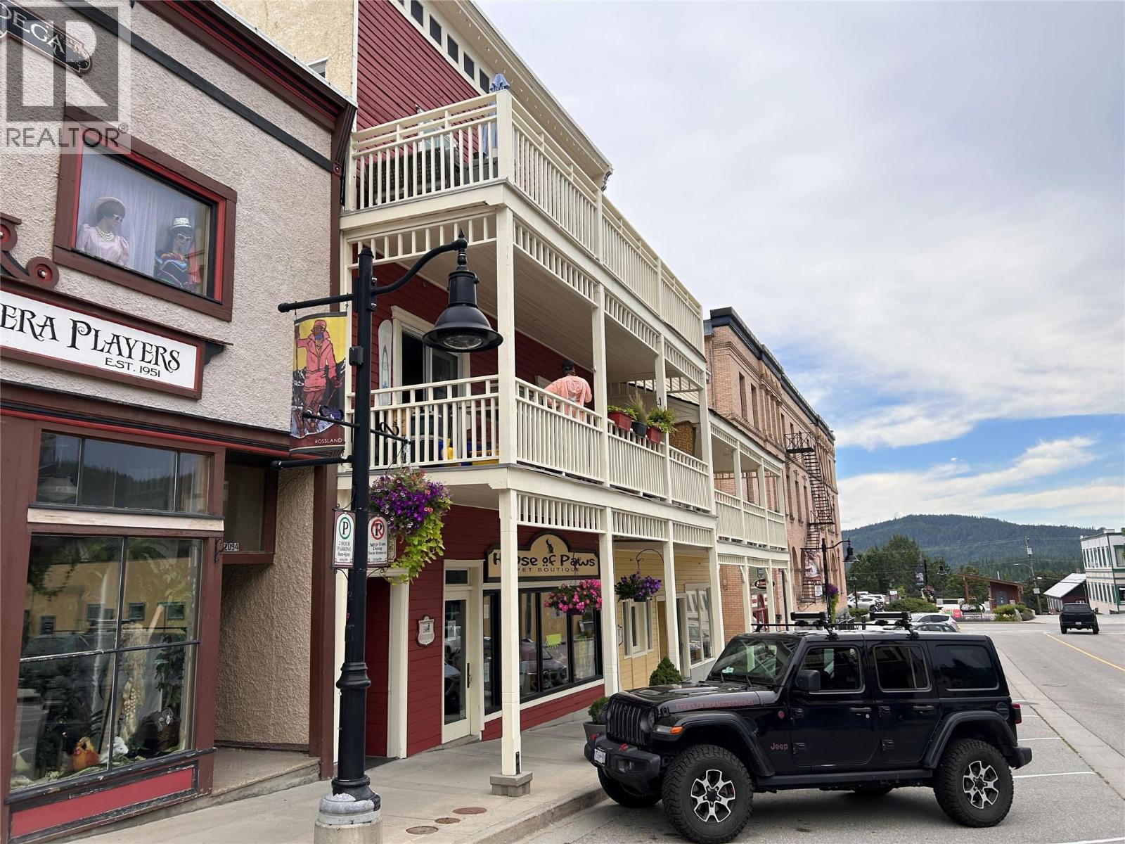 2044 Washington Street Unit# 8, Rossland, British Columbia  V0G 1Y0 - Photo 2 - 10358266