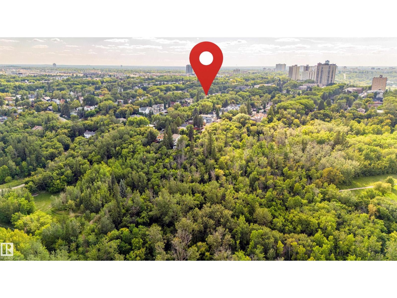 9806 88 Av Nw, Edmonton, Alberta  T6E 2R3 - Photo 28 - E4454483