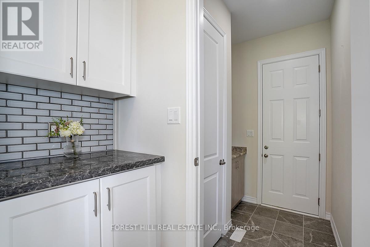 21 Dorothy Caine Crescent Ne, Georgina, Ontario  L4P 0S6 - Photo 23 - N12361242