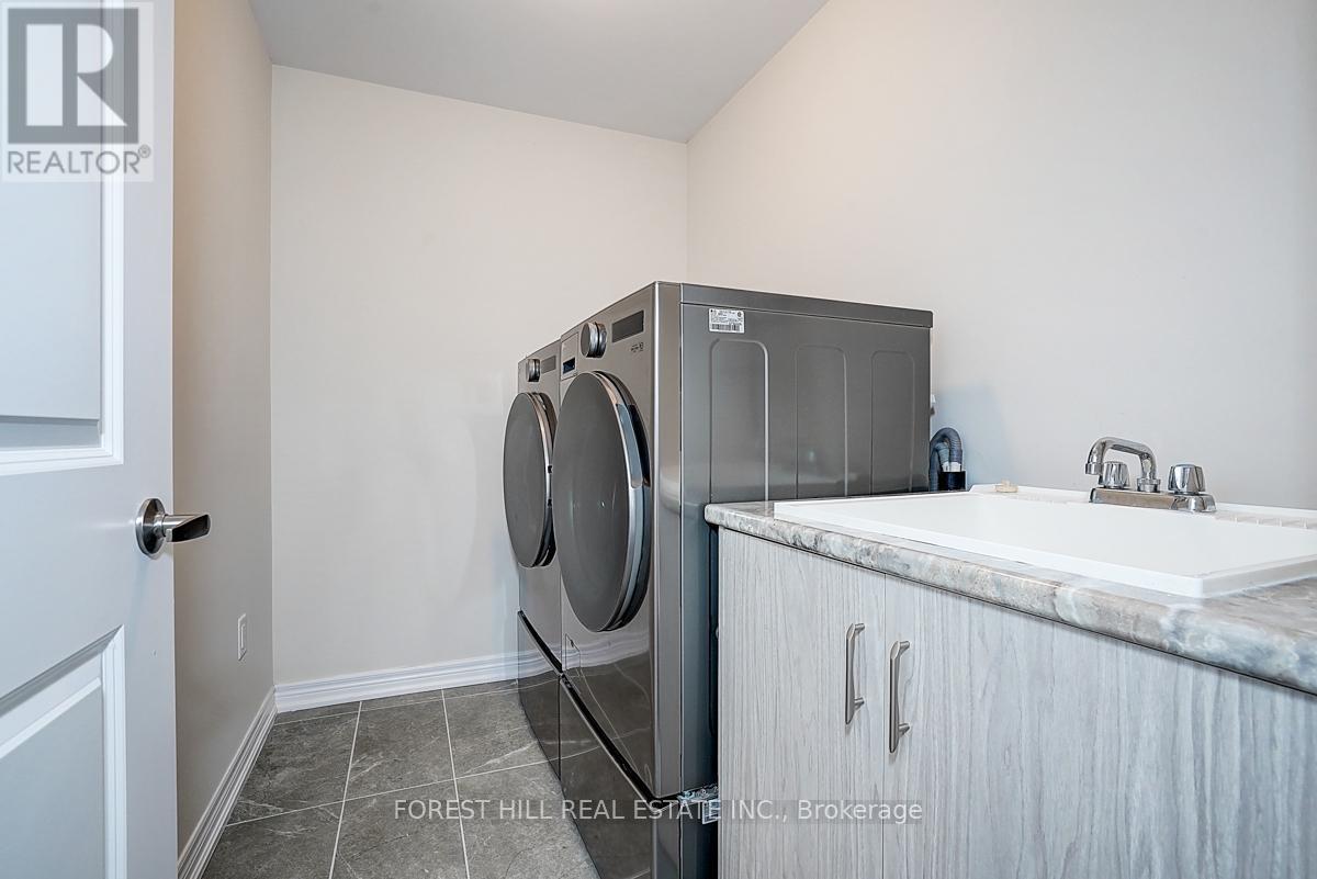 21 Dorothy Caine Crescent Ne, Georgina, Ontario  L4P 0S6 - Photo 37 - N12361242