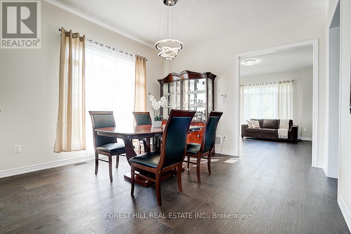 21 Dorothy Caine Crescent Ne, Georgina, Ontario  L4P 0S6 - Photo 7 - N12361242