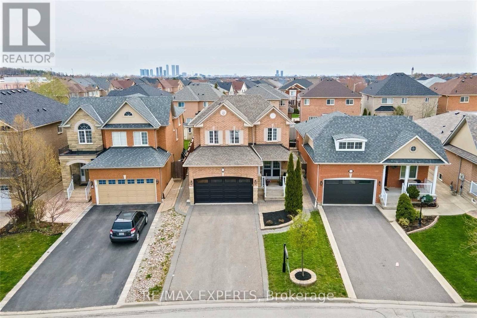 Bsmt - 11 Amy Wood Road, Vaughan, Ontario  L4H 2Z3 - Photo 2 - N12361251