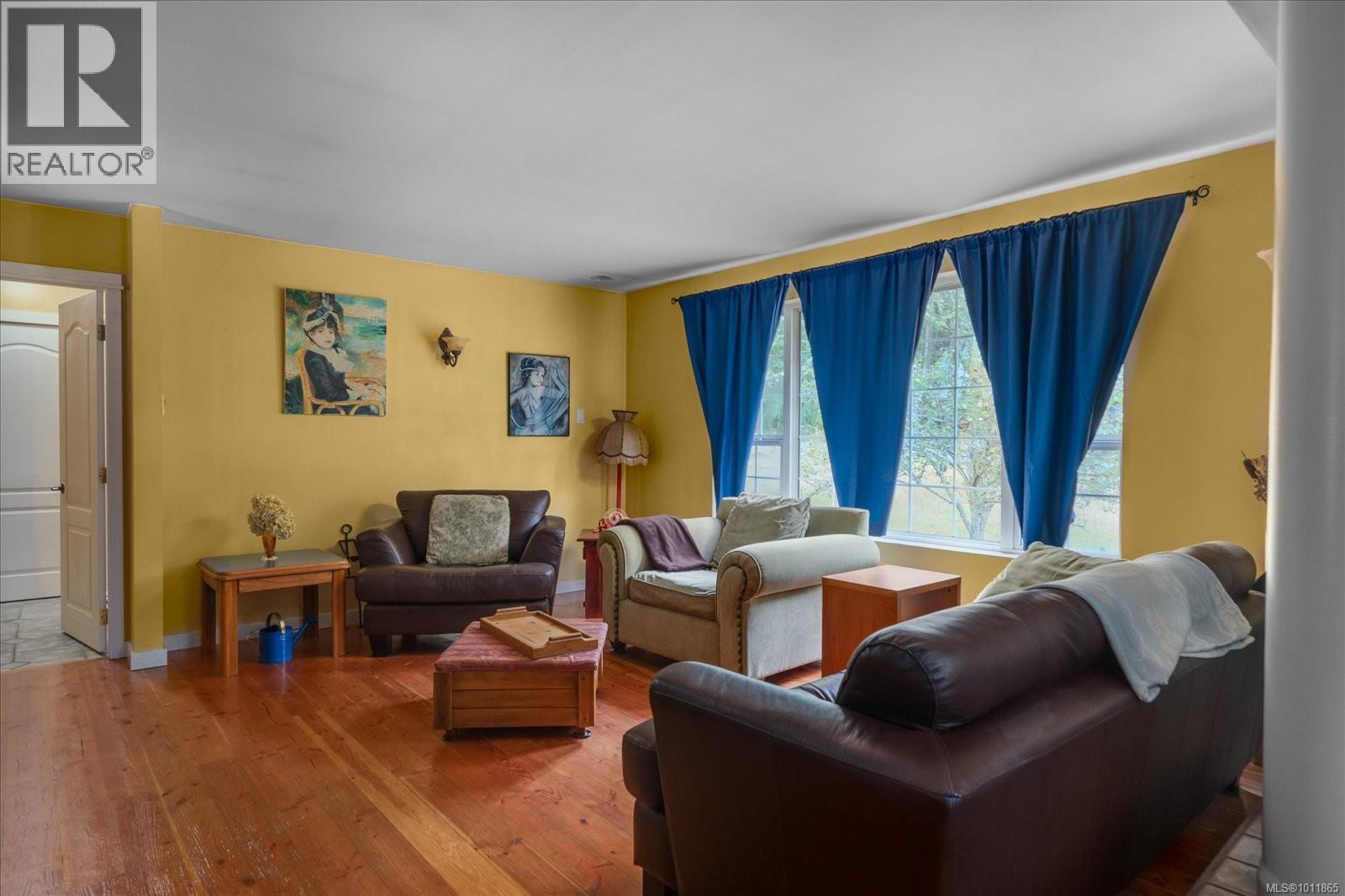 3097 Commodore Way, Gabriola Island, British Columbia  V0R 1X7 - Photo 15 - 1011865