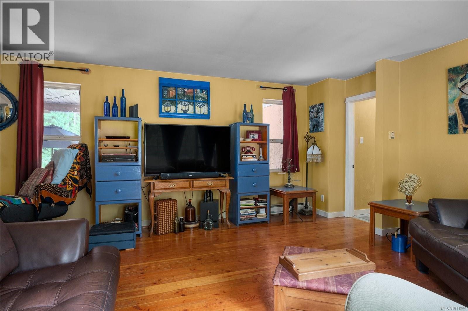 3097 Commodore Way, Gabriola Island, British Columbia  V0R 1X7 - Photo 16 - 1011865