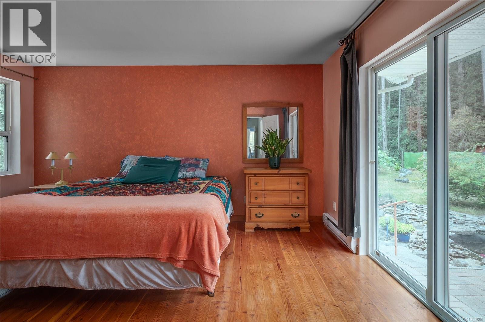 3097 Commodore Way, Gabriola Island, British Columbia  V0R 1X7 - Photo 26 - 1011865