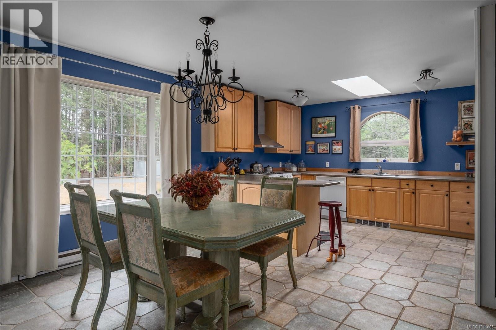 3097 Commodore Way, Gabriola Island, British Columbia  V0R 1X7 - Photo 8 - 1011865