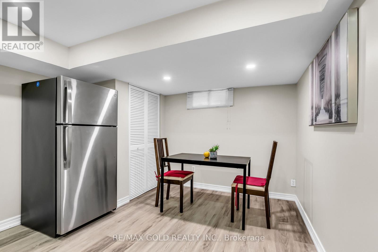52 Paradelle Crescent, Toronto, Ontario  M3N 1E4 - Photo 35 - W12360789