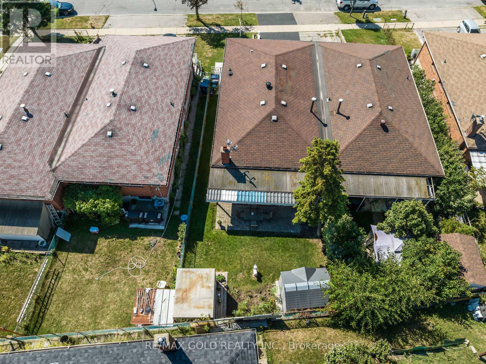 52 Paradelle Crescent, Toronto, Ontario  M3N 1E4 - Photo 48 - W12360789