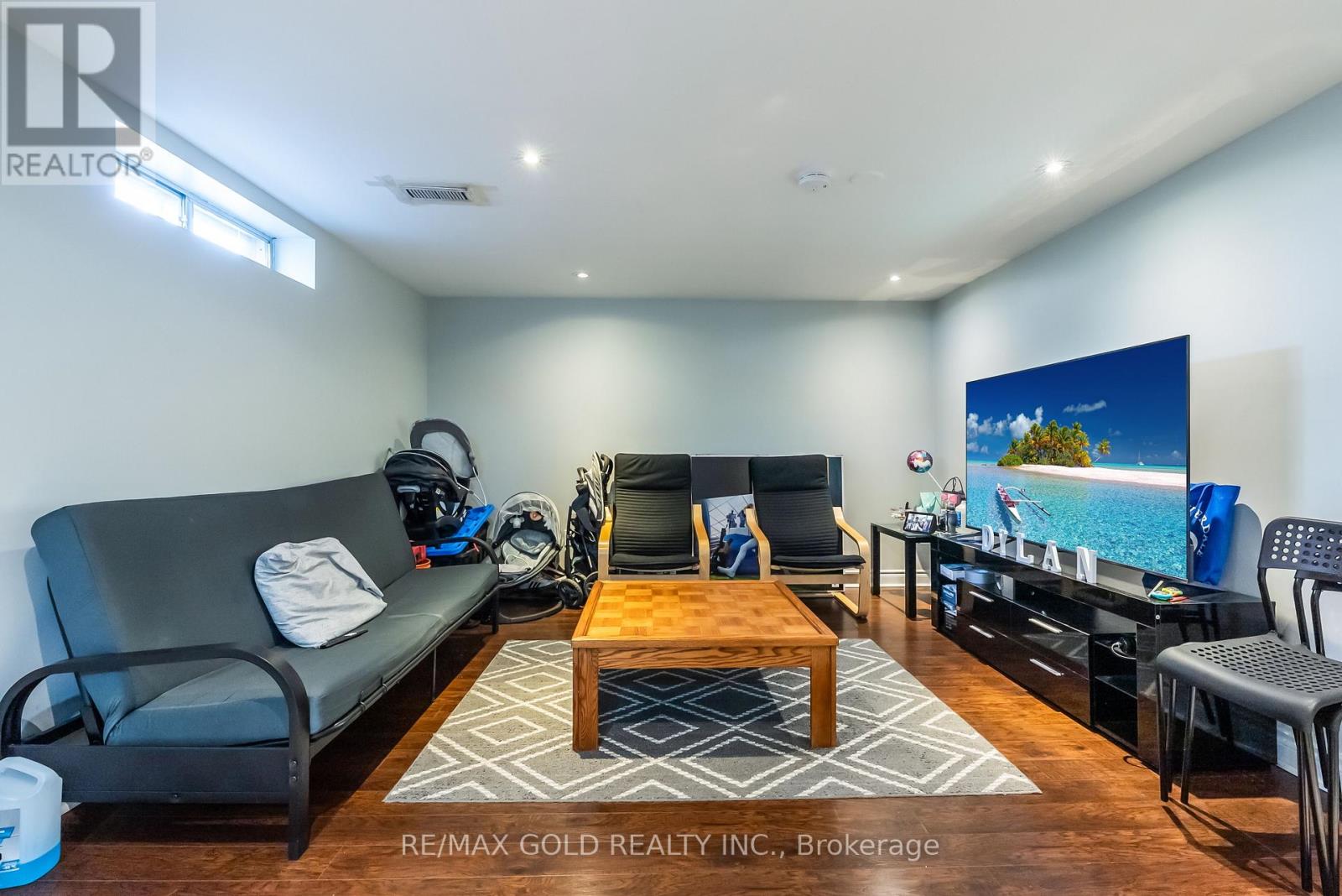 52 Paradelle Crescent, Toronto, Ontario  M3N 1E4 - Photo 40 - W12360789