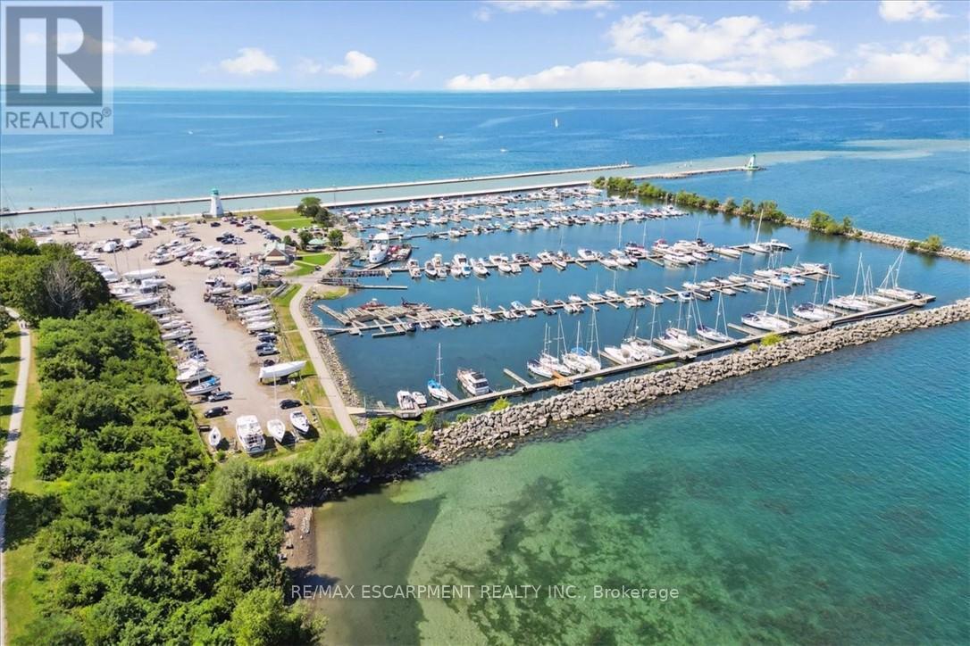 93 Westgate Park Drive, St. Catharines, Ontario  L2N 5X1 - Photo 49 - X12361249