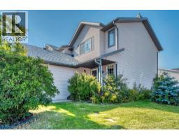 237 Willowbrook Close Nw Willowbrook, Airdrie, Ca