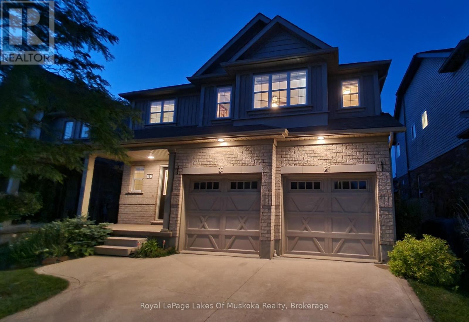 89 Davis Street, Guelph (Grange Road), Ontario  N1E 0G2 - Photo 2 - X12352981