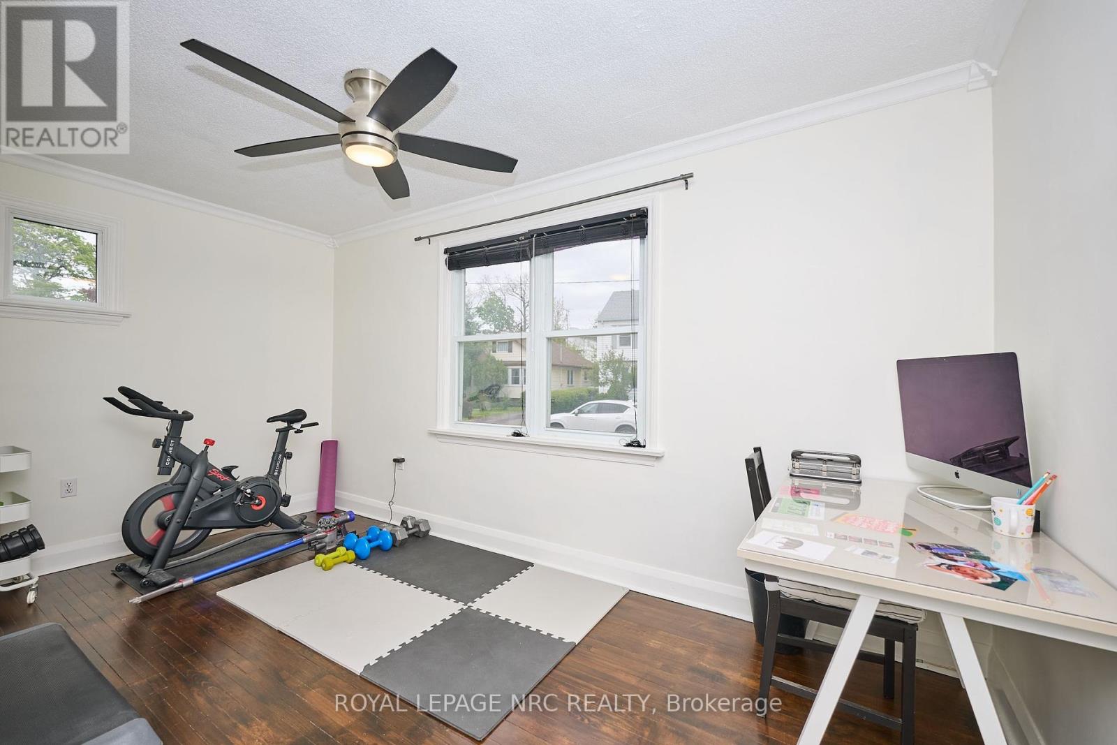 27 Victoria Street, St. Catharines, Ontario L2S 2L1 - Photo 12 - X12361271