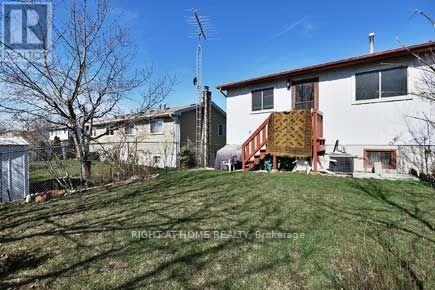 Upper - 47 Salisbury Circle, Brampton, Ontario  L6V 2Z4 - Photo 13 - W12361265
