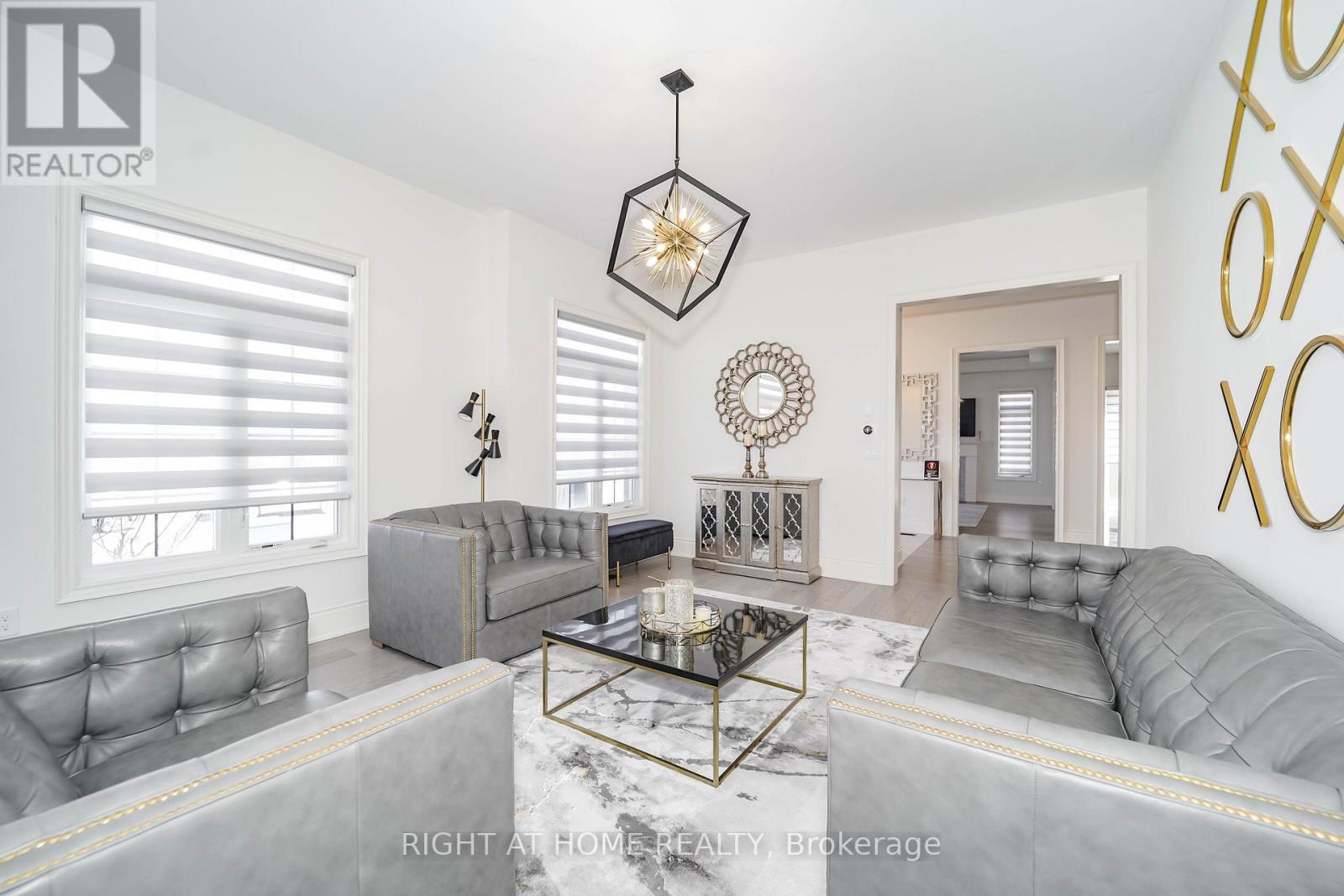 1 Penlea Gate, Brampton, Ontario  L6P 4M7 - Photo 16 - W12361277