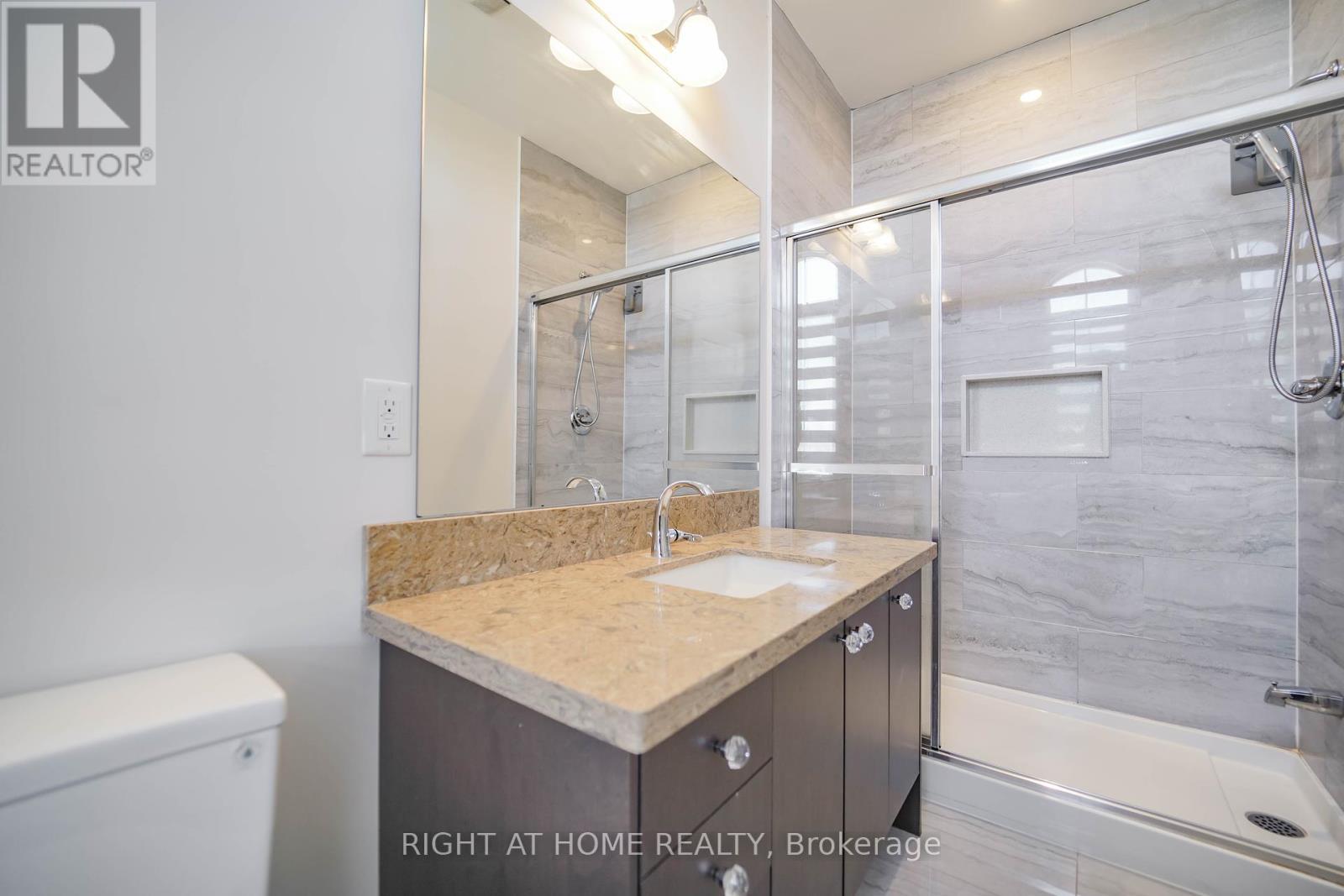 1 Penlea Gate, Brampton, Ontario  L6P 4M7 - Photo 23 - W12361277