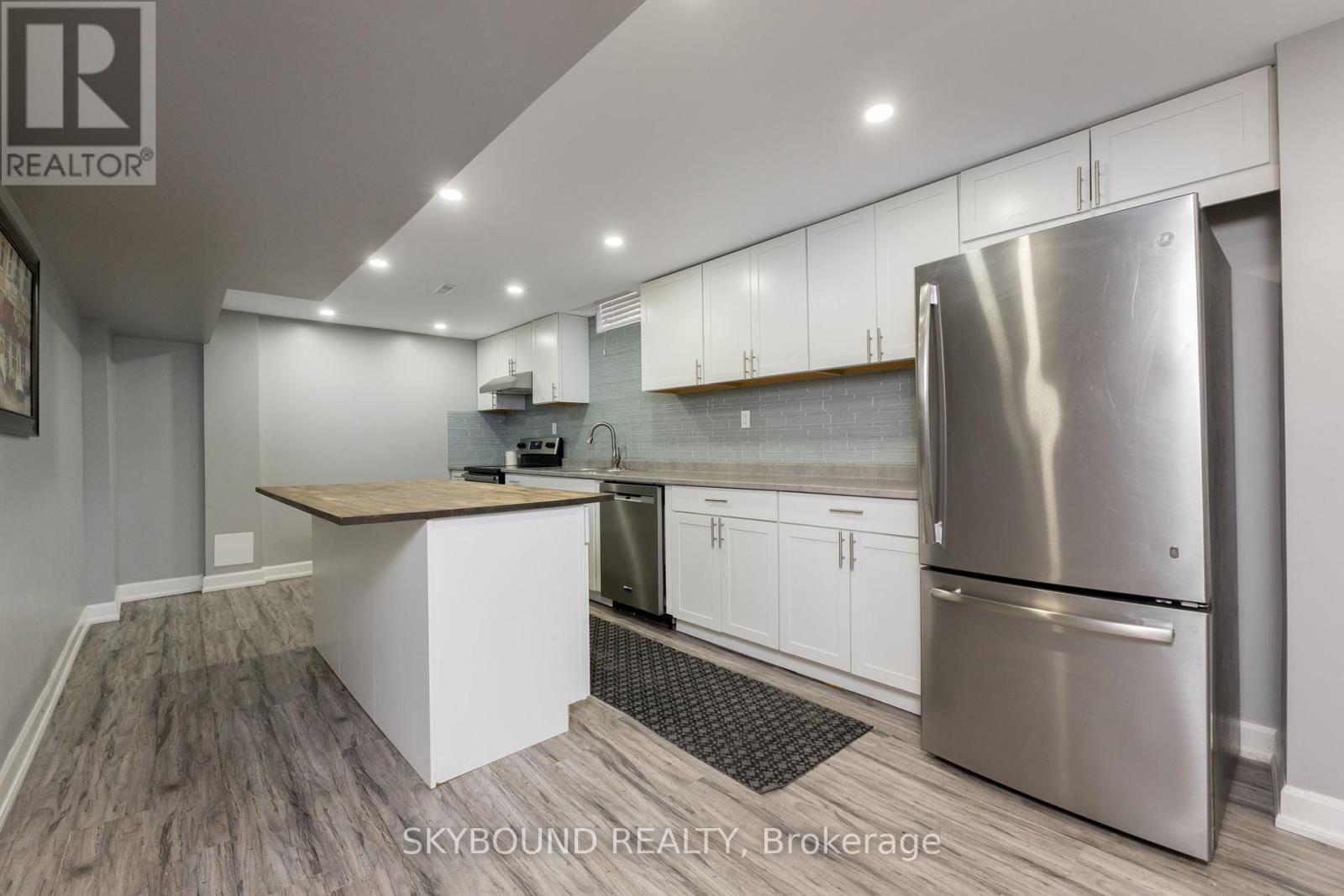 108 Zinnia Place, Vaughan, Ontario  L4L 6G5 - Photo 38 - N12361285