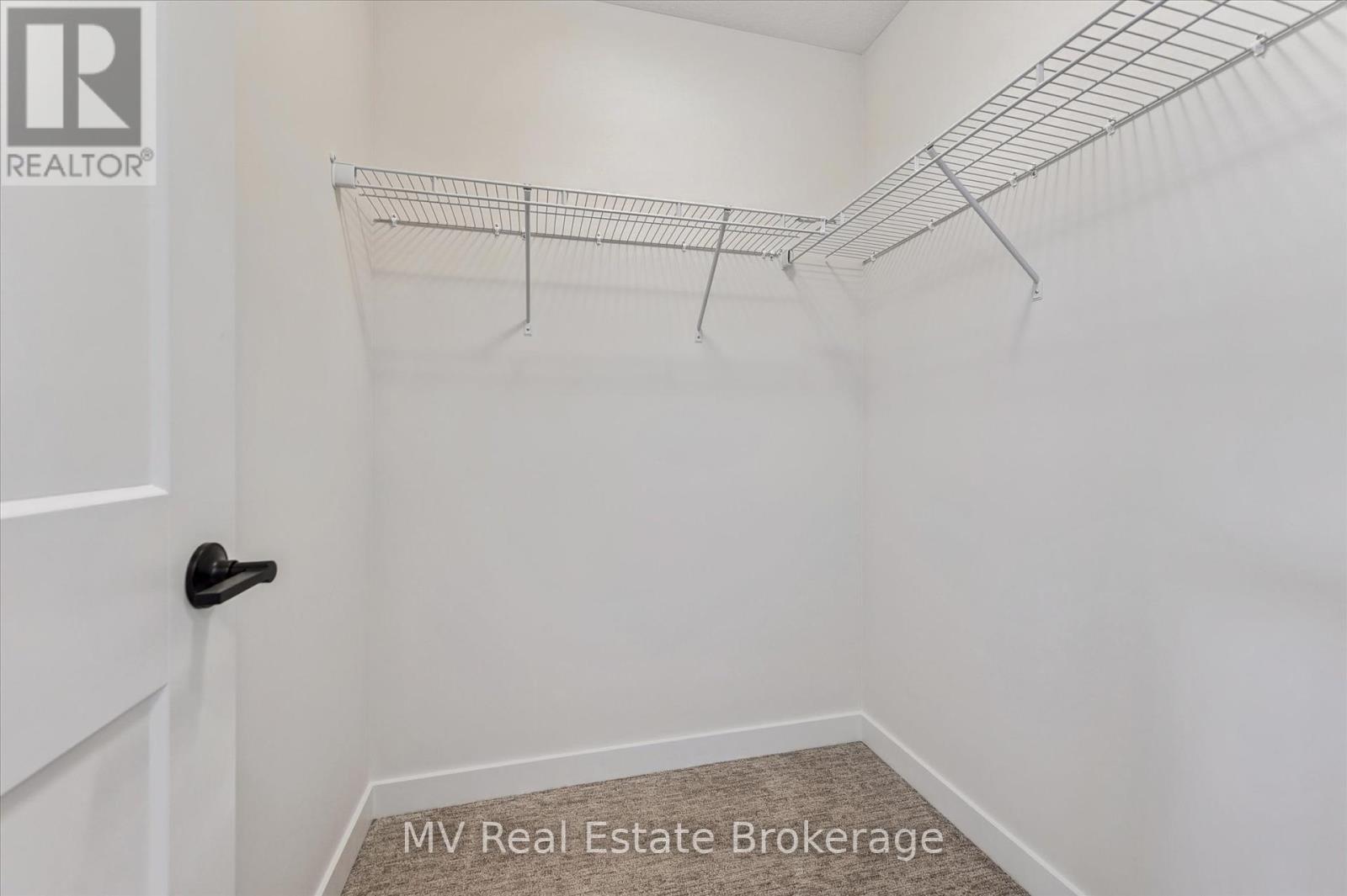 46 Fieldstone Lane Private, Centre Wellington, Ontario  N0B 1S0 - Photo 32 - X12361289