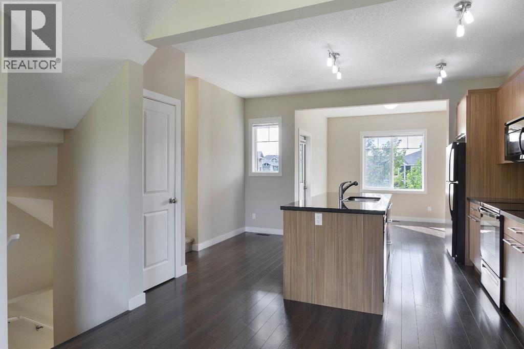 Property at 105, 300 Marina Drive image 2