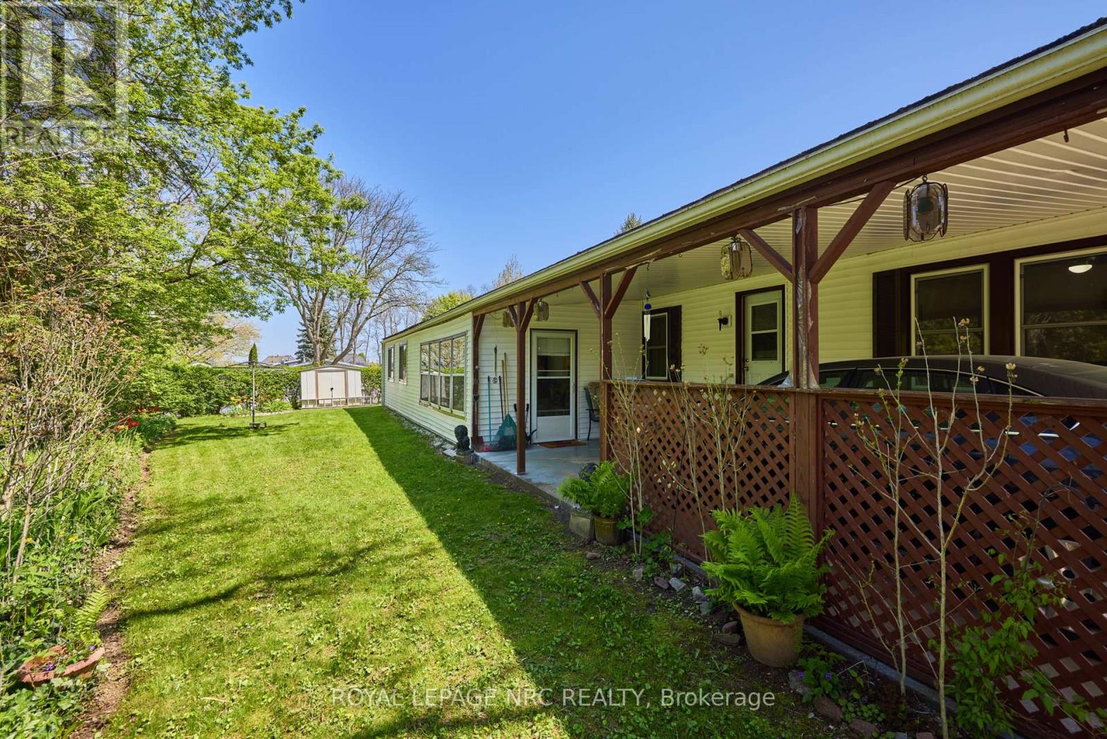 240 - 23 Four Mile Creek Road, Niagara-On-The-Lake, Ontario L0S 1J1 - Photo 6 - X12361307