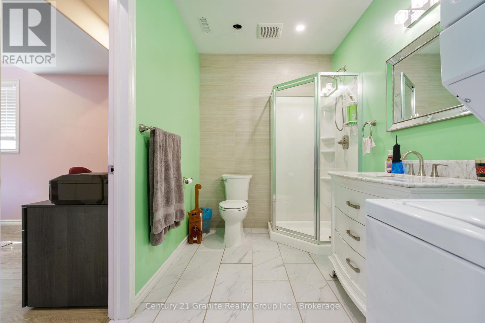 66 Magnificent Way, Hamilton, Ontario  L0R 1C0 - Photo 42 - X12361302