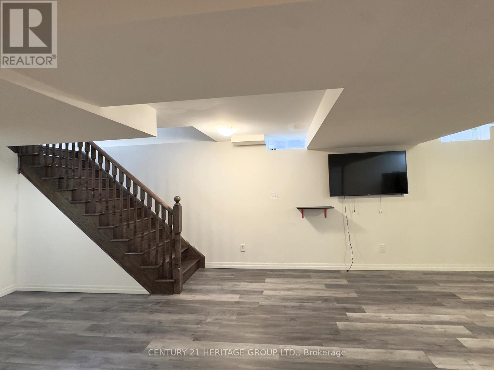121 Vantage Loop, Newmarket, Ontario  L3X 0K8 - Photo 21 - N12361319