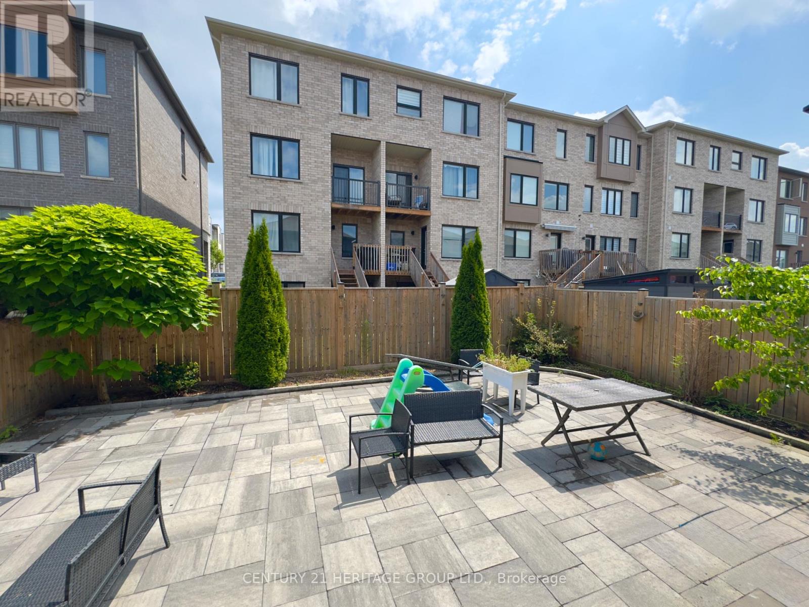 121 Vantage Loop, Newmarket, Ontario  L3X 0K8 - Photo 26 - N12361319