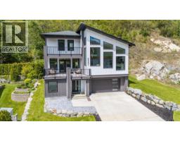 2391 McBride Street Trail, Trail, Ca