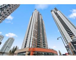 3305 13725 GEORGE JUNCTION, Surrey, British Columbia