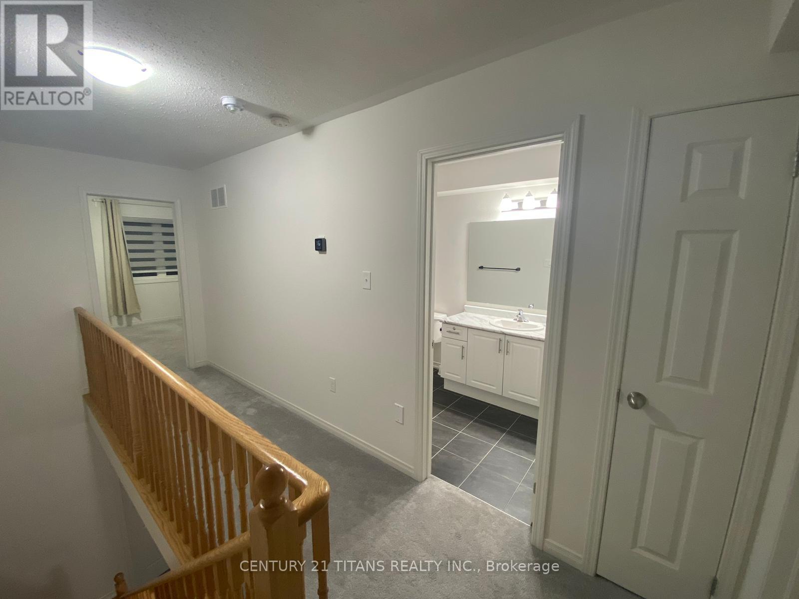 2390 Chevron Prince Path, Oshawa, Ontario  L1L 0L1 - Photo 8 - E12361332