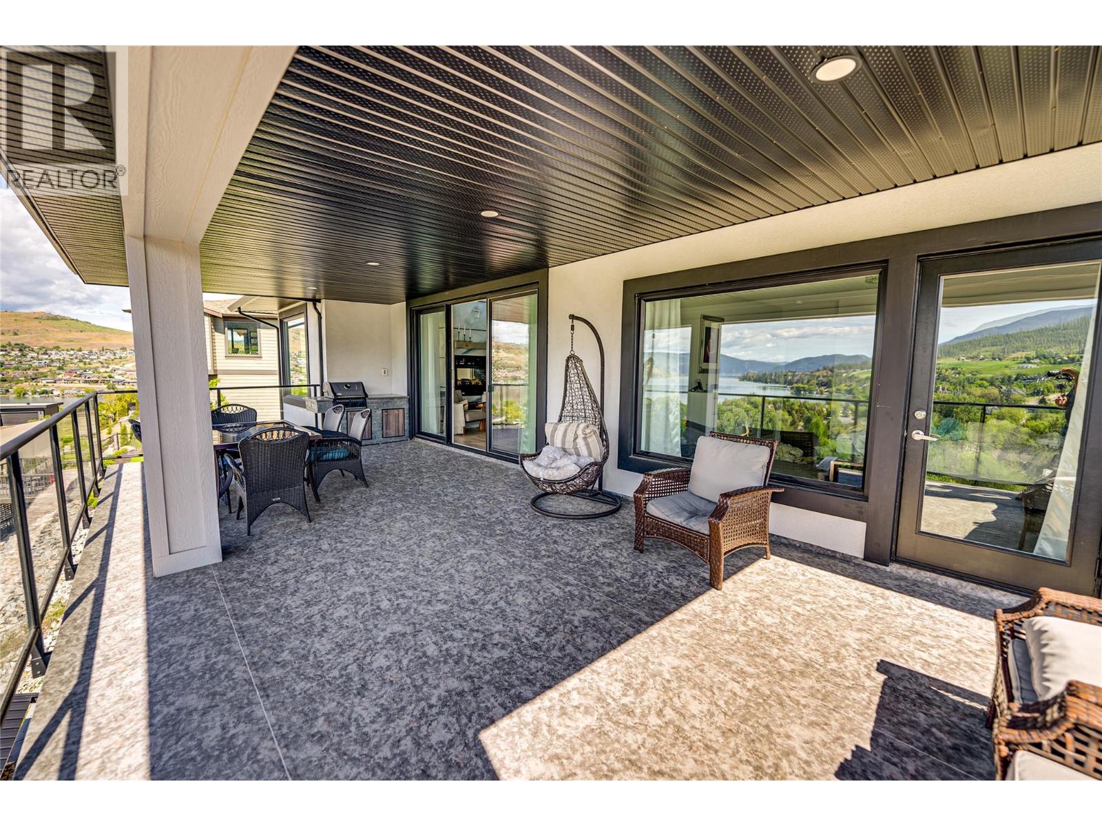 8792 Cortland Place, Coldstream, British Columbia  V1B 4B8 - Photo 16 - 10359612