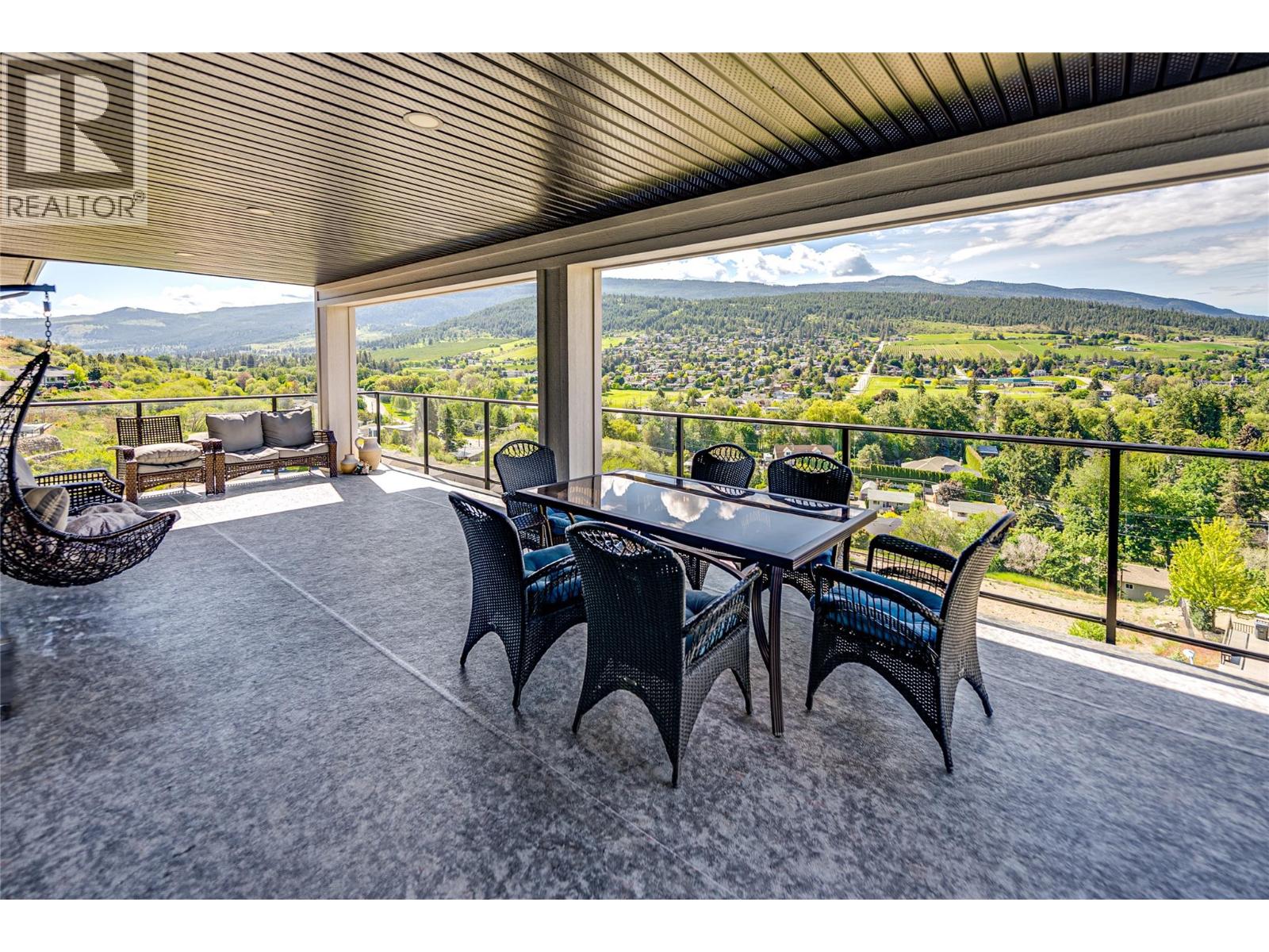 8792 Cortland Place, Coldstream, British Columbia  V1B 4B8 - Photo 17 - 10359612