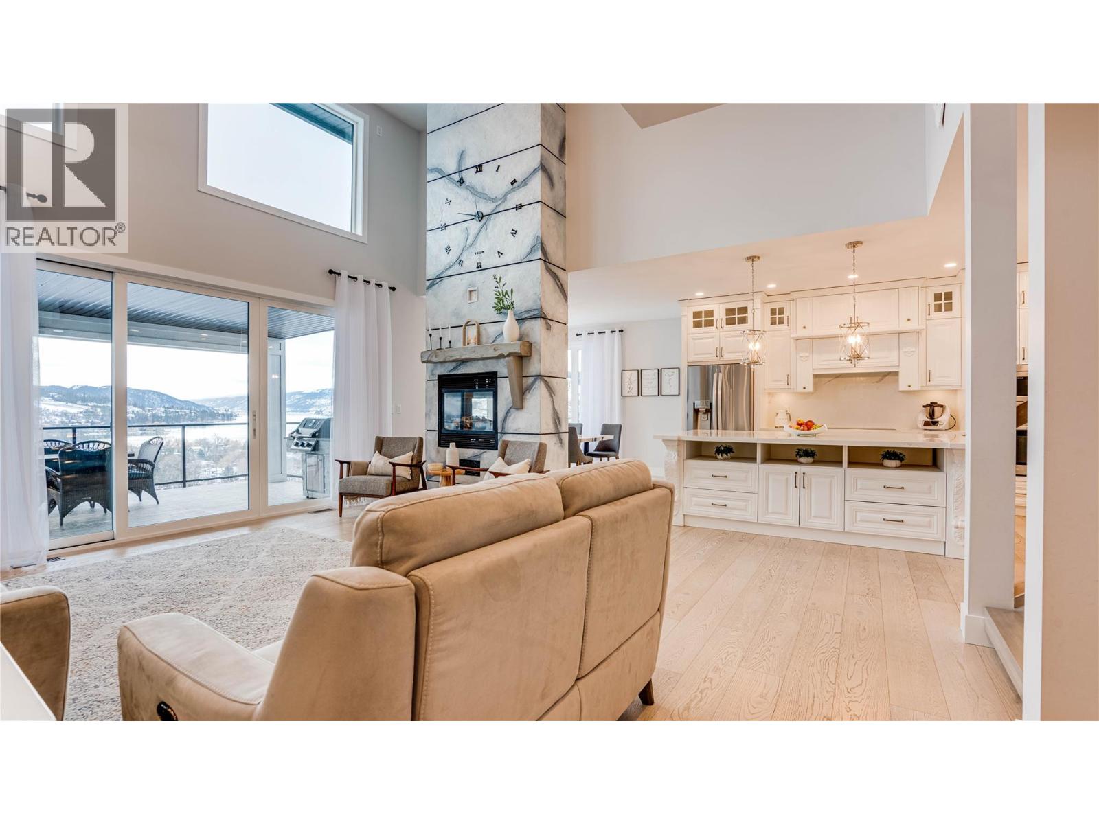 8792 Cortland Place, Coldstream, British Columbia  V1B 4B8 - Photo 23 - 10359612