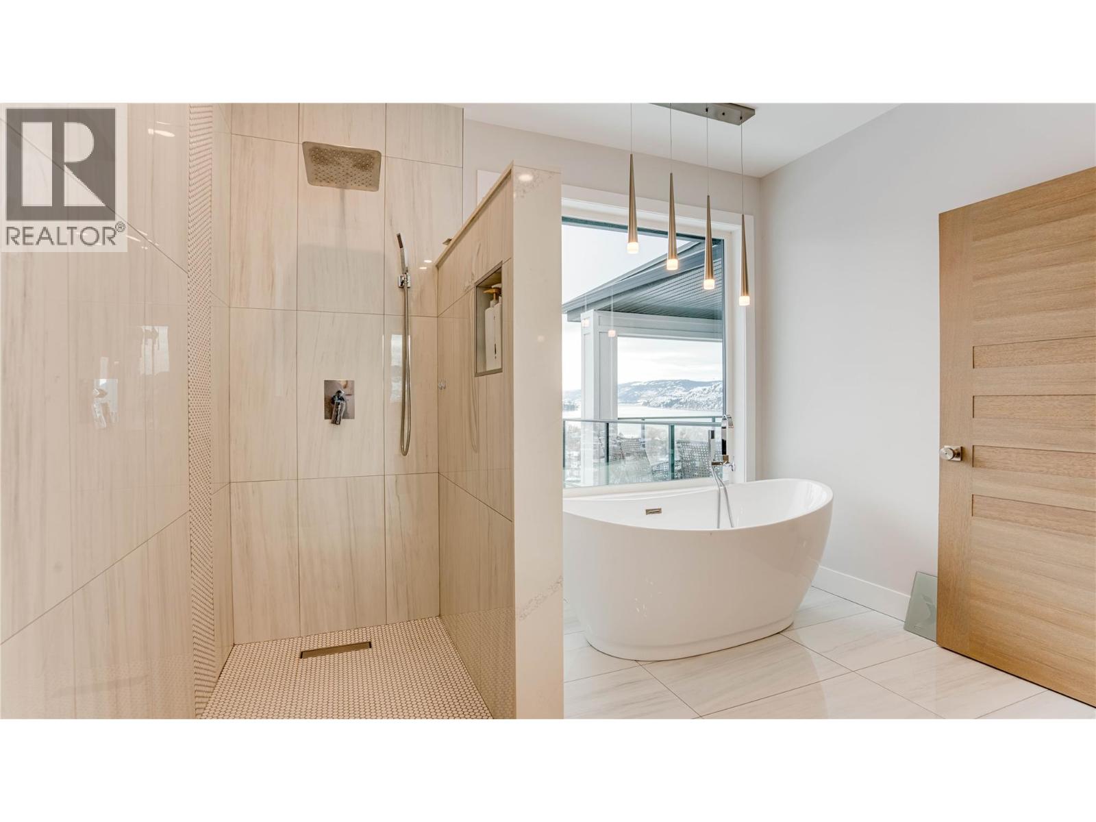8792 Cortland Place, Coldstream, British Columbia  V1B 4B8 - Photo 43 - 10359612