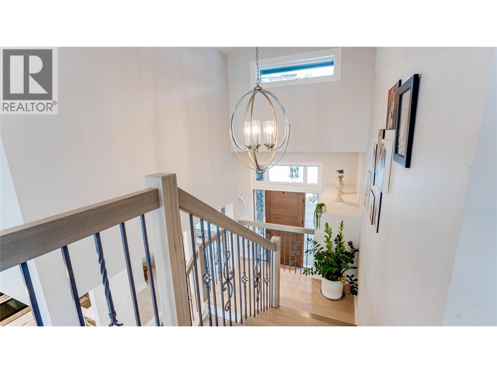 8792 Cortland Place, Coldstream, British Columbia  V1B 4B8 - Photo 55 - 10359612