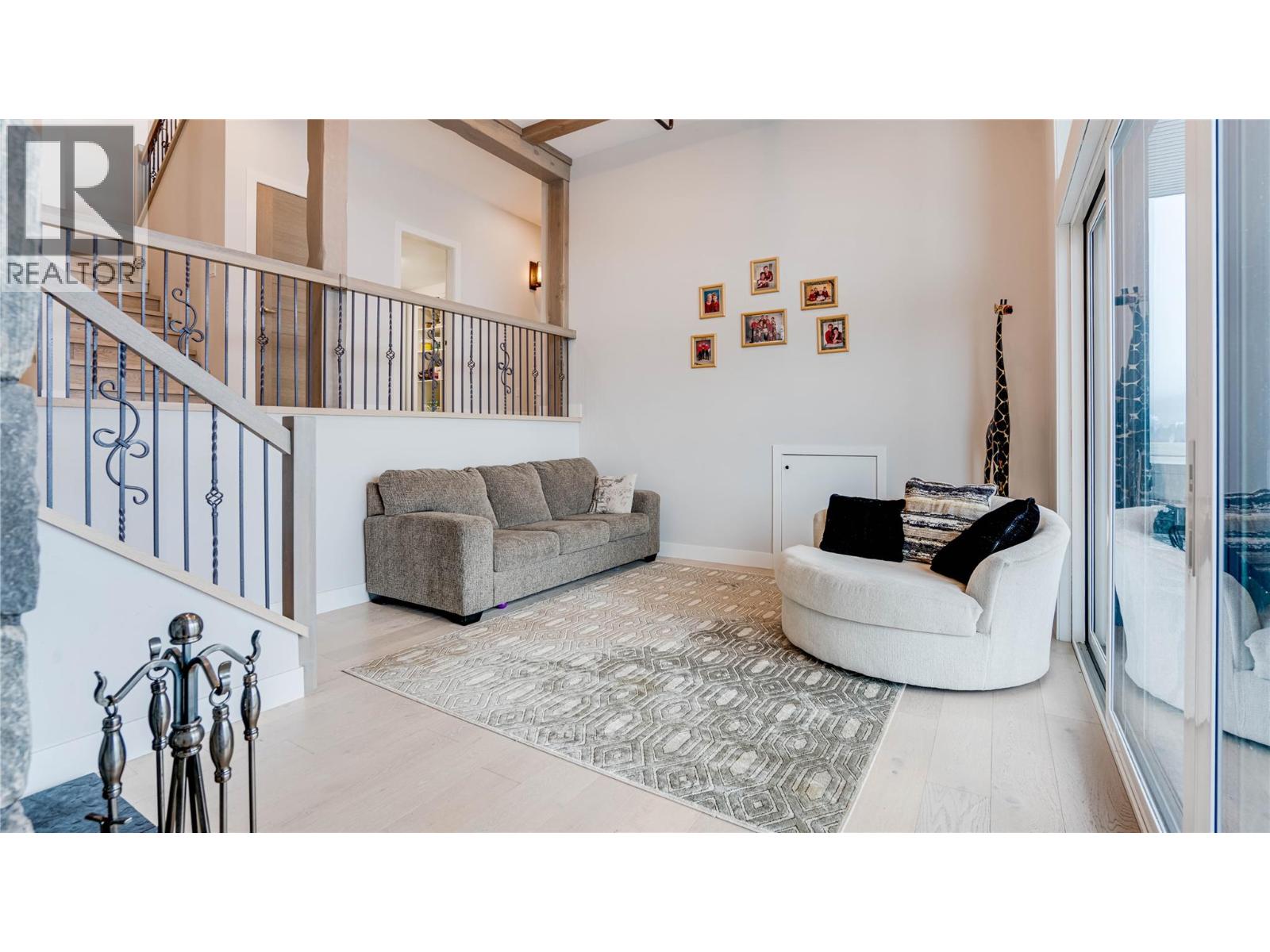 8792 Cortland Place, Coldstream, British Columbia  V1B 4B8 - Photo 59 - 10359612
