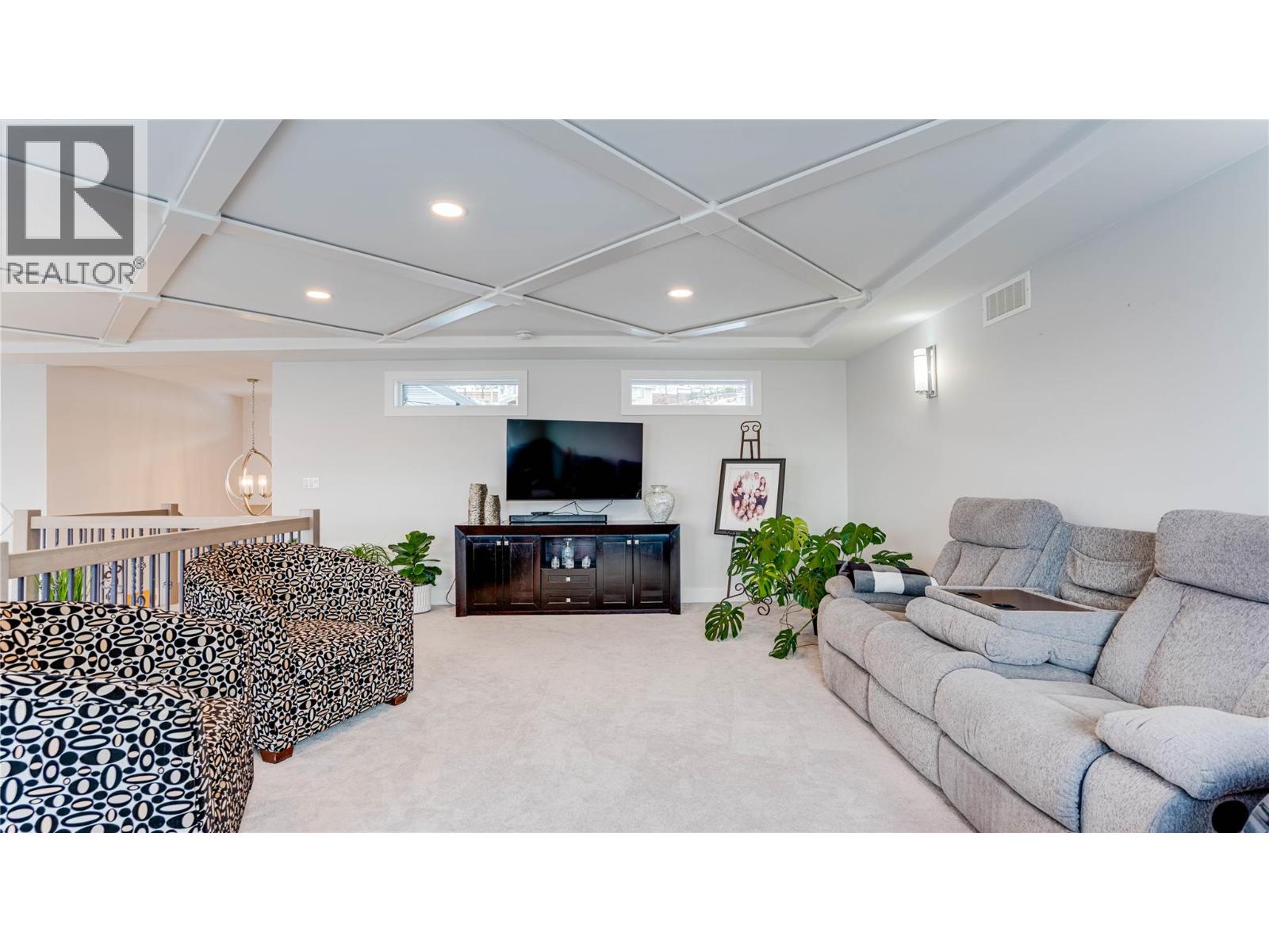 8792 Cortland Place, Coldstream, British Columbia  V1B 4B8 - Photo 53 - 10359612