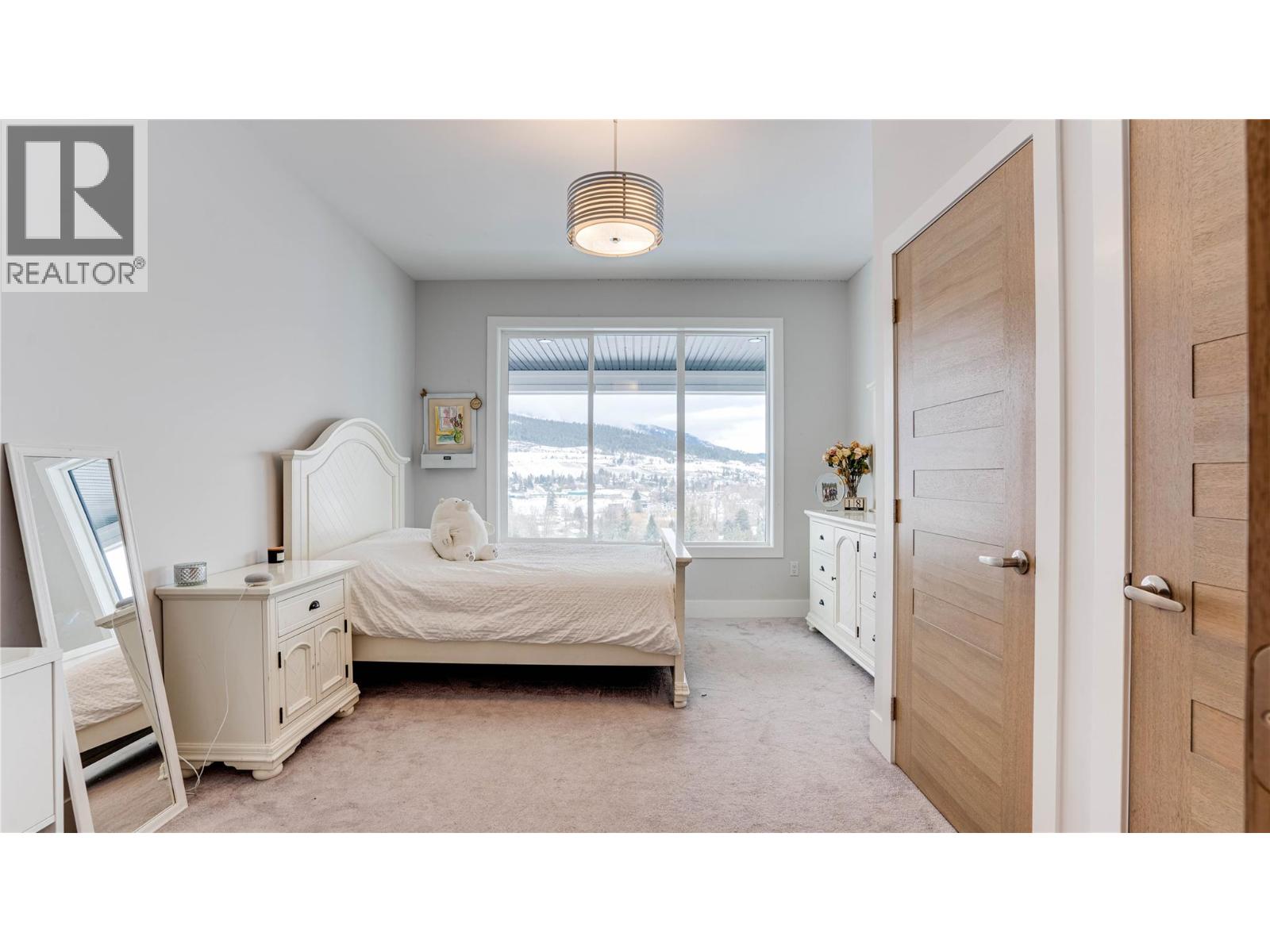 8792 Cortland Place, Coldstream, British Columbia  V1B 4B8 - Photo 70 - 10359612