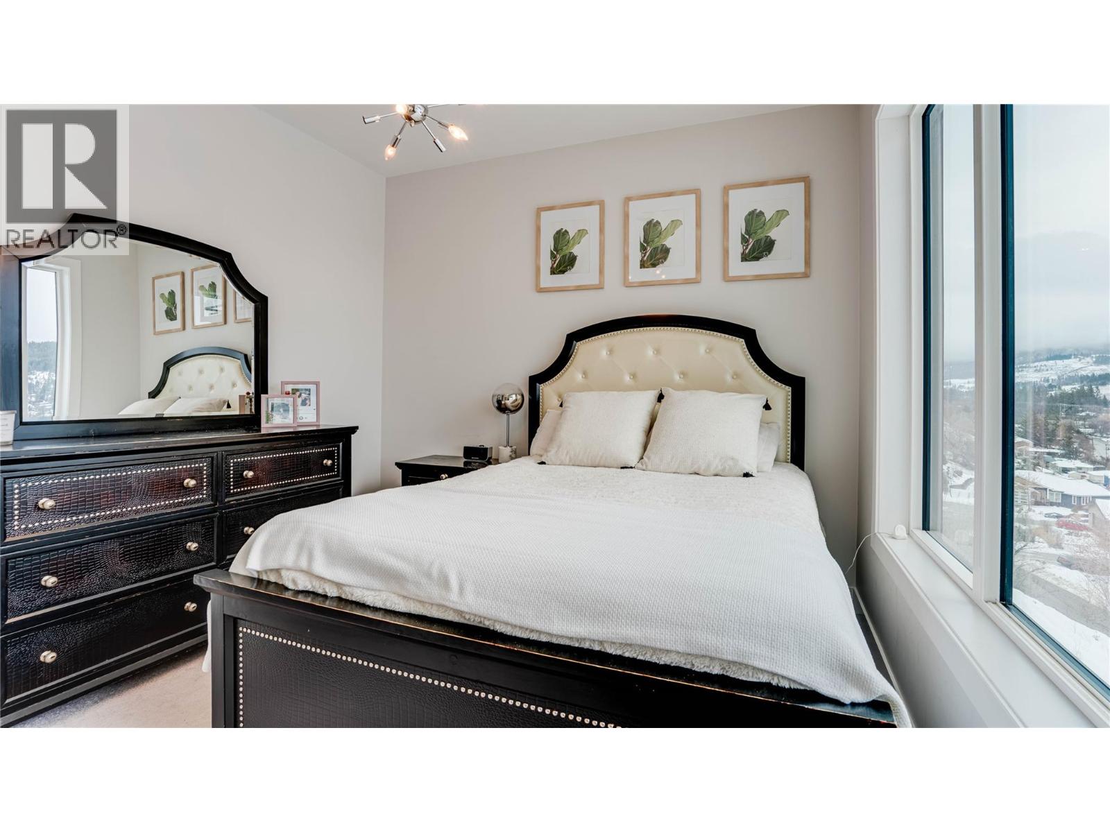 8792 Cortland Place, Coldstream, British Columbia  V1B 4B8 - Photo 77 - 10359612